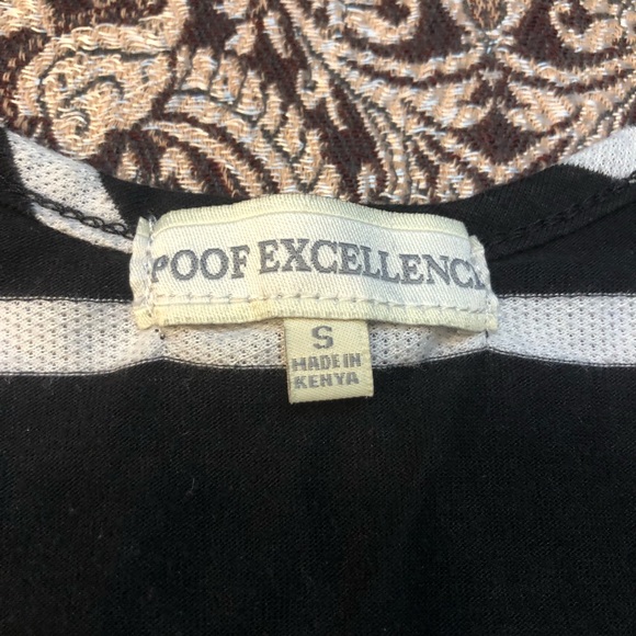 3for$10🌸 Poof Excellence Striped Tank Top Size Small - Picture 5 of 5